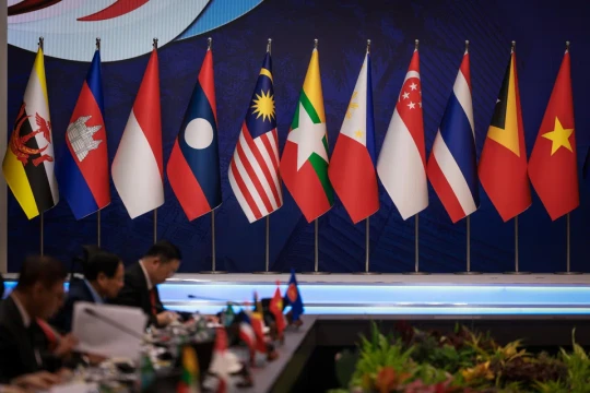 ASEAN thúc đẩy xây dựng lưới điện khu vực