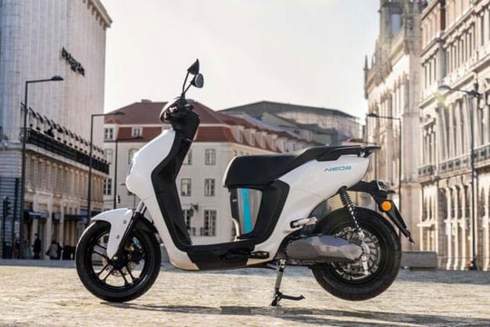 Xe máy điện Yamaha Neo's vì sao thê thảm?