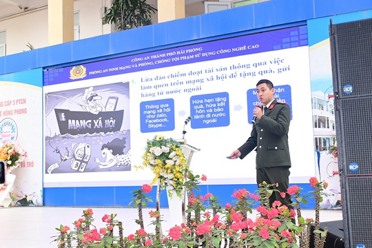 “Giăng bẫy” từ những cuộc gọi “hỗ trợ thủ tục”
