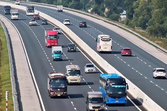 Áp lực quá tải sau một thập kỷ của cao tốc Hà Nội - Hải Phòng
