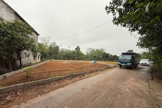 Chuyển nhượng nhà đất: Đề xuất chặn tình trạng khai “hai giá”