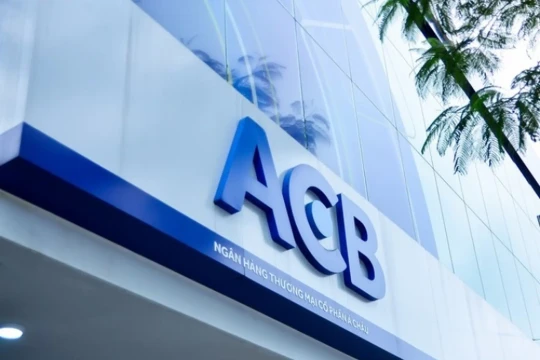 Dòng tiền lớn đẩy thanh khoản và kéo giá cổ phiếu ACB