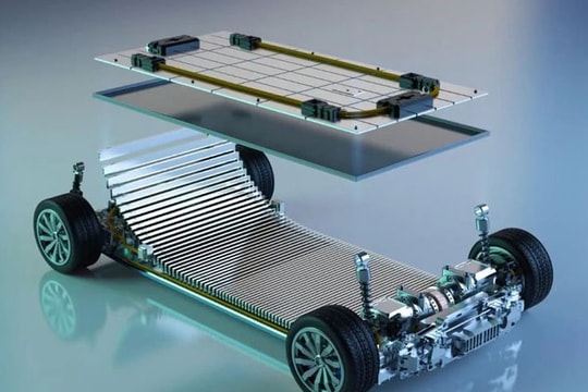 Ô tô điện dùng pin thể rắn sẽ ra đường từ 2027?