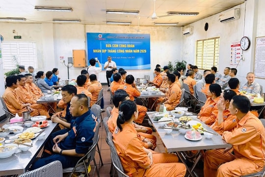 Công ty cổ phần Nhiệt điện Quảng Ninh tổ chức “Bữa cơm Công đoàn” nhân Tháng Công nhân 2026