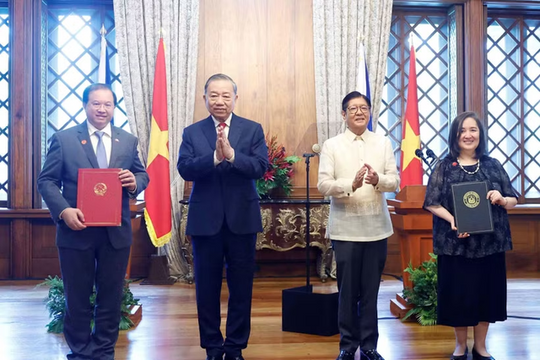 Việt Nam-Philippines nâng cấp quan hệ Đối tác Chiến lược tăng cường