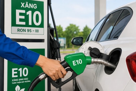Xăng E10 có bị tách lớp trong bồn chứa tại các trạm xăng?