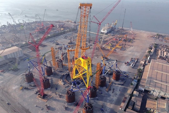 Điện gió “đánh thức” tiềm năng kinh tế biển