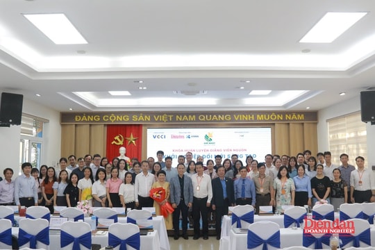 Khai mạc Khóa huấn luyện giảng viên nguồn về khởi nghiệp đổi mới sáng tạo