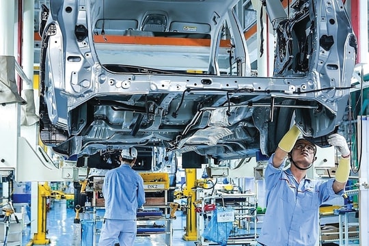 Thiết kế lại chính sách phát triển ngành ô tô