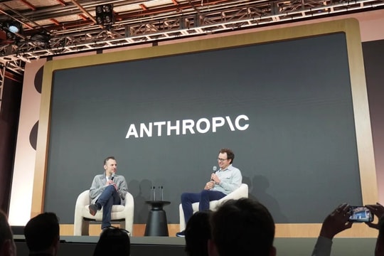 Thấy gì từ gói tài trợ chip AI khủng cho Anthropic?