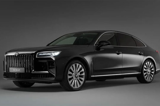 Xe Hồng Kỳ Trung Quốc đội lốt "niềm tự hào" nước Nga
