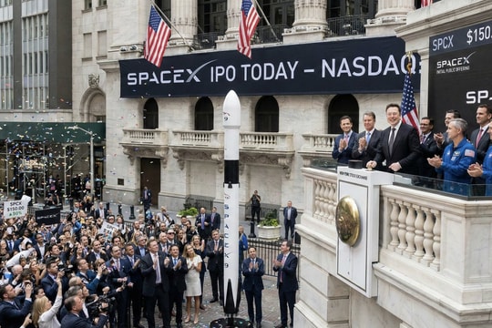 Bài học về doanh nghiệp dẫn dắt từ IPO SpaceX