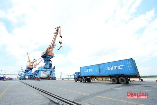 Xuất khẩu tăng tốc, mở rộng dư địa tăng trưởng