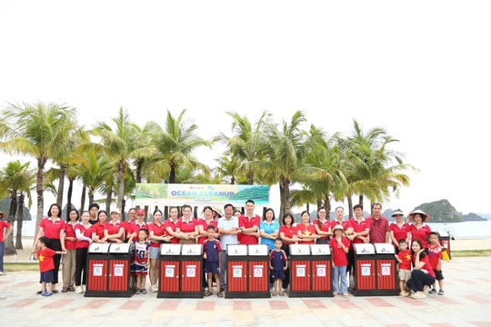 Hơn 1.000 cán bộ nhân viên SeABank chung tay làm sạch bờ biển