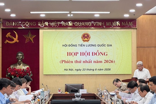 Điều chỉnh lương tối thiểu nên cân nhắc "sức chịu đựng" của doanh nghiệp