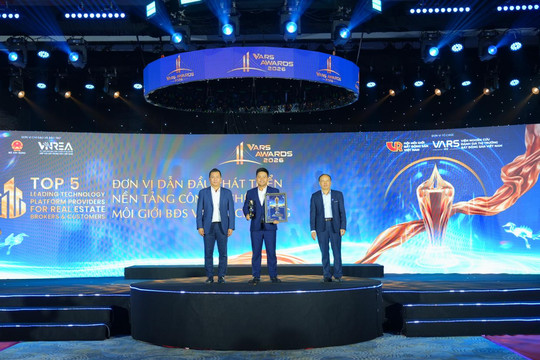 ELINK khẳng định vị thế tiên phong chuyển đổi số, đạt TOP 5 nền tảng công nghệ bất động sản Việt Nam