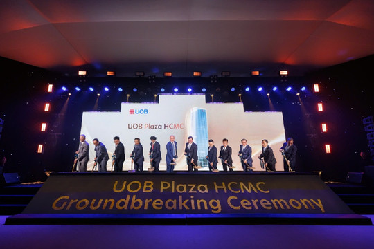 UOB Việt Nam khởi công xây dựng tòa nhà trụ sở mới 450 triệu USD tại VIFC-HCMC