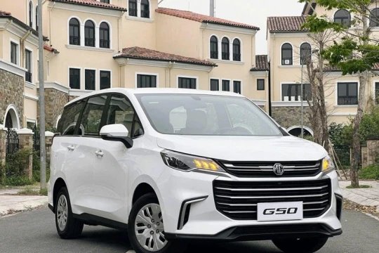 Ô tô Trung Quốc MG G50 tồn kho giảm giá hơn 100 triệu