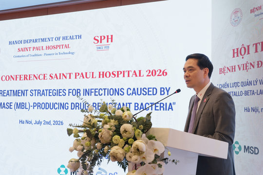 Bệnh viện Xanh Pôn ra mắt AI hỗ trợ bác sĩ điều trị vi khuẩn kháng kháng sinh