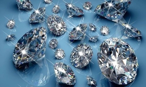 Kim cương: Mua dễ nhưng bán có dễ?