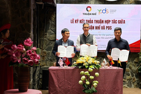 “MANG TINH HOA BIA ĐỨC ĐẾN VỚI NGƯỜI TIÊU DÙNG VIỆT”