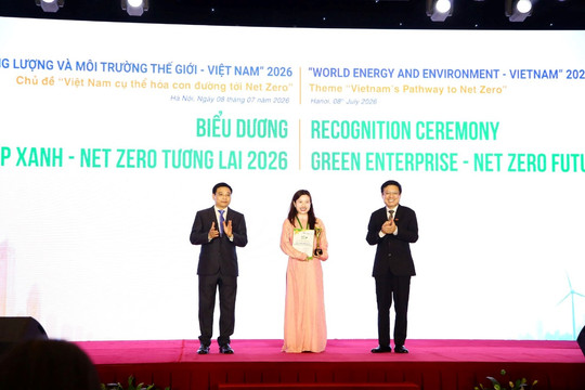 Dạ Hợp lập “cú đúp” giải thưởng tại Diễn đàn Năng lượng và Môi trường 2026: Dấu ấn 20 năm kiên định triết lý “ vị nhân sinh”