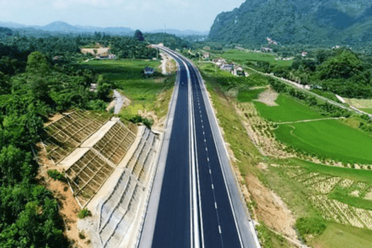 Hạ tầng giao thông vào giai đoạn tăng tốc