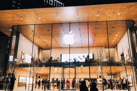 Tham vọng thiết bị của ChatGPT "lung lay" sau vụ kiện của Apple