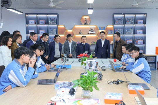 PVEP gieo mầm sáng tạo, đưa chuỗi phòng học STEM chuẩn quốc tế đến mọi miền Tổ quốc