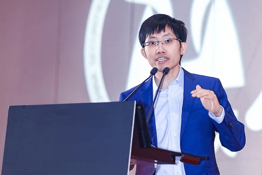 Cha đẻ DeepSeek trở thành tỷ phú AI và bài học cho Việt Nam