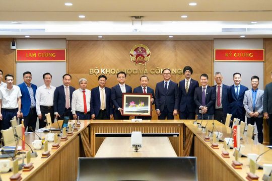 Bộ KH&CN đồng hành xây dựng Trung tâm Nghiên cứu Sản xuất Tiên tiến Việt Nam