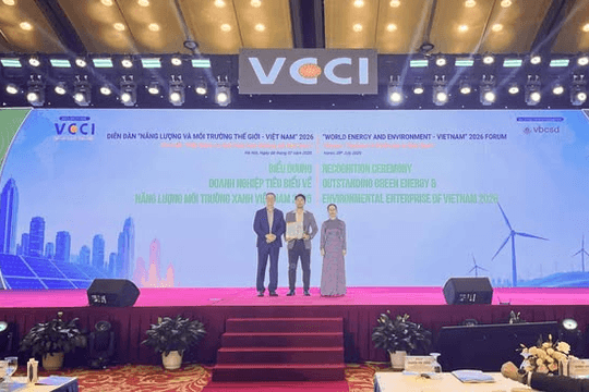 Trường Cao đẳng Bách Khoa vinh dự đạt giải thưởng quốc tế “Trường học xanh – Cộng đồng học tập bền vững”