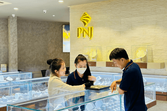 PNJ: Vì sao thoái vốn đầu tư khỏi Người Bạn Vàng?