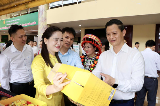Cải cách hành chính ở Thái Nguyên: Vì sự hài lòng của người dân và doanh nghiệp
