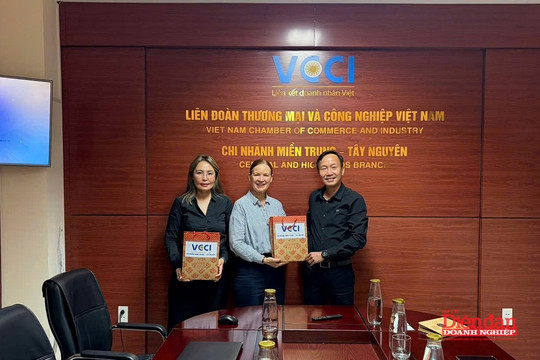 VCCI Miền Trung - Tây Nguyên đón tiếp đoàn công tác Catalyste+ (Canada)