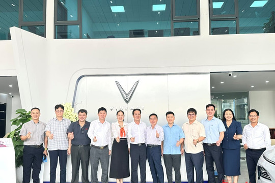 Khơi thông “điểm nghẽn” từ thực tiễn sản xuất cho doanh nghiệp