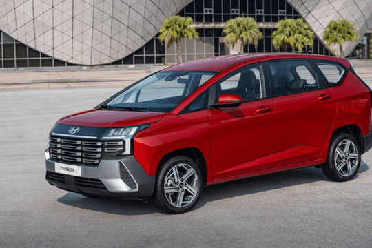 Hyundai Stargazer đại hạ giá, xe 7 chỗ rẻ chưa từng có