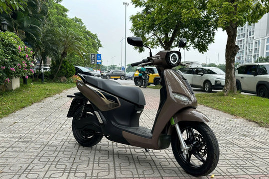 VinFast Kyo ghi điểm với hội chị em: Đẹp để đi chơi, tiện để đi làm mỗi ngày