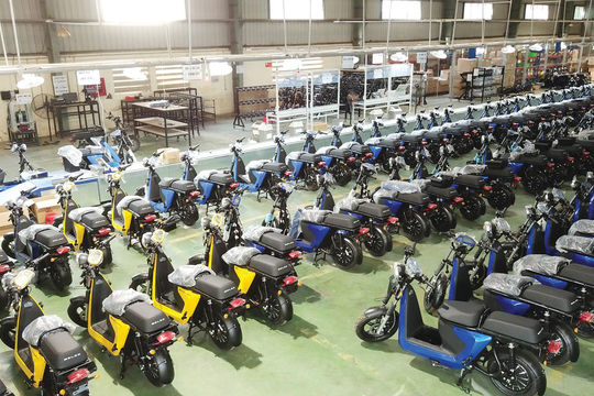 Xây dựng lộ trình chuyển đổi sang xe máy điện