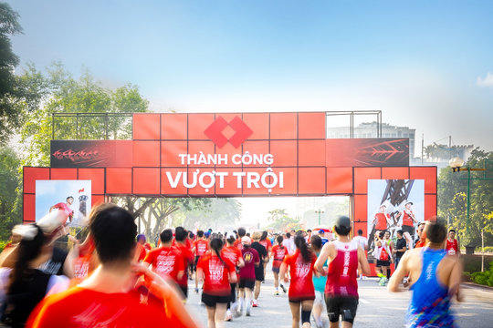 Marathon Hà Nội Techcombank mở rộng giá trị từ đường chạy đến kinh tế thể thao
