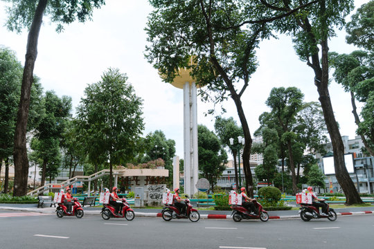 Khi giao nhận trở thành một phần trong đời sống thường ngày