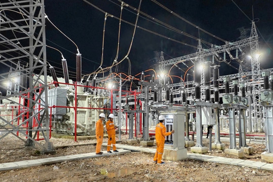Đóng điện trạm biến áp 220kV Phú Quốc: Tăng cường hạ tầng điện phát triển kinh tế đặc khu