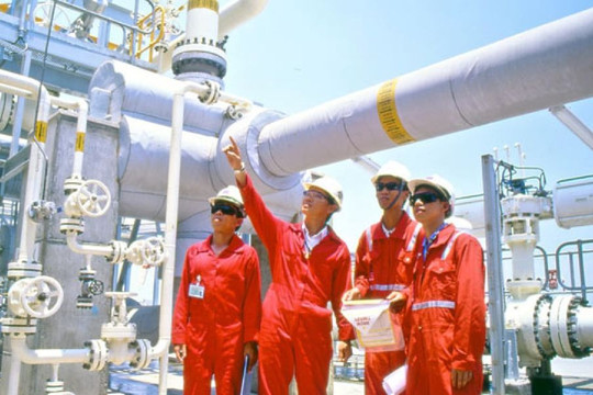 Doanh nghiệp dầu khí bứt phá lợi nhuận và triển vọng chu kỳ đầu tư mới