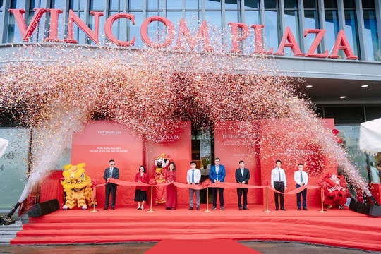 Chính thức khai trương Trung tâm thương mại Vincom Plaza Đan Phượng