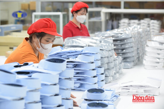 Định danh điện tử: Không nên dồn rủi ro về phía doanh nghiệp
