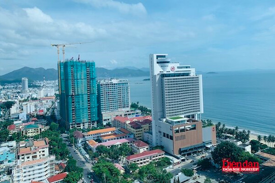 Condotel qua thời "tăng trưởng nóng"
