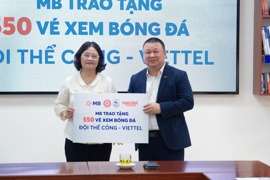 MB lan tỏa tình yêu bóng đá đến thế hệ trẻ