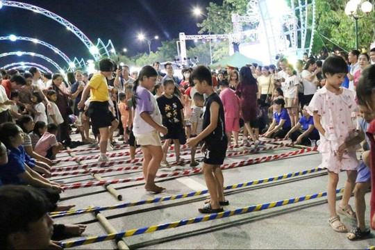 Có gì tại Lễ hội Ánh sáng biên cương xứ Lạng?