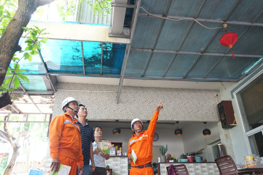EVNHCMC sẵn sàng các phương án đảm bảo an toàn điện mùa mưa bão