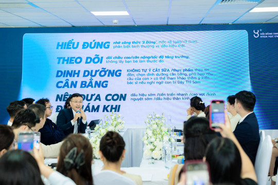 Hội đồng Dinh dưỡng Khoa học Ứng dụng giải mã hiểu lầm về dậy thì sớm cho cha mẹ